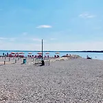 Sunshine On Garda Lake - Private Apartment Desenzano Del Garda